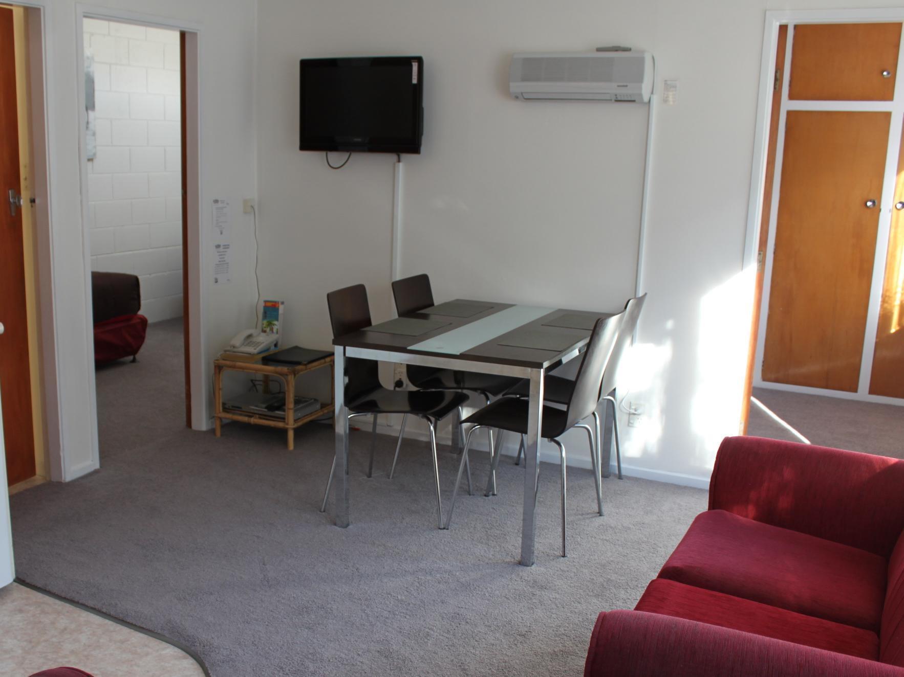 Abba Court 4*